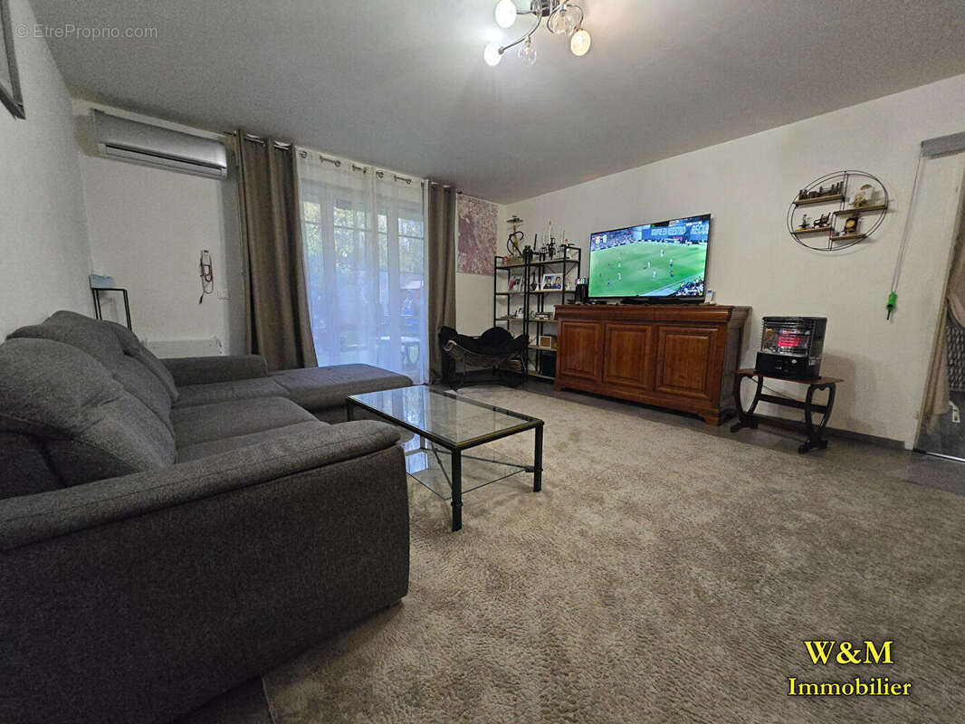 Appartement à RIS-ORANGIS