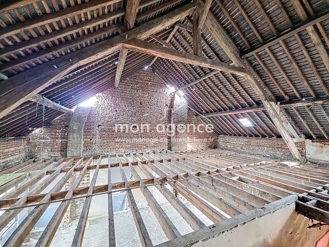 Appartement à SERQUEUX