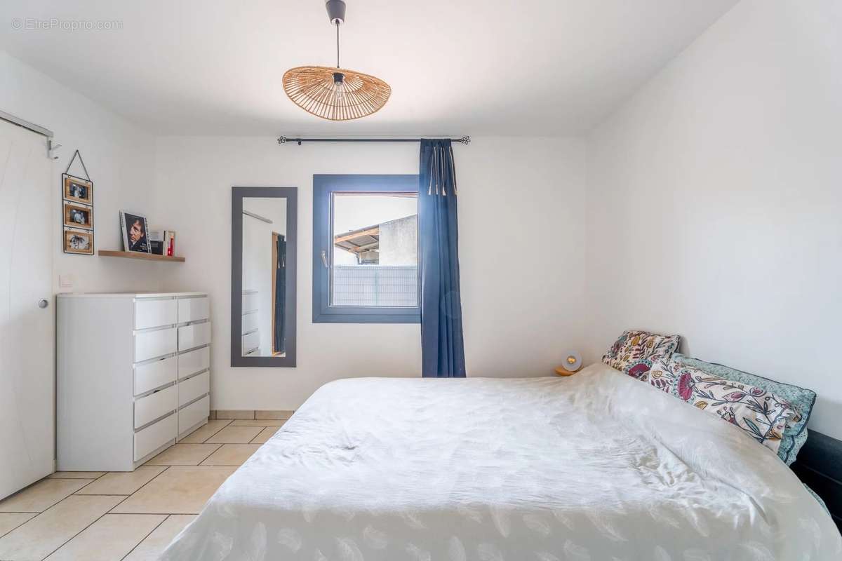 Maison à LES CHERES