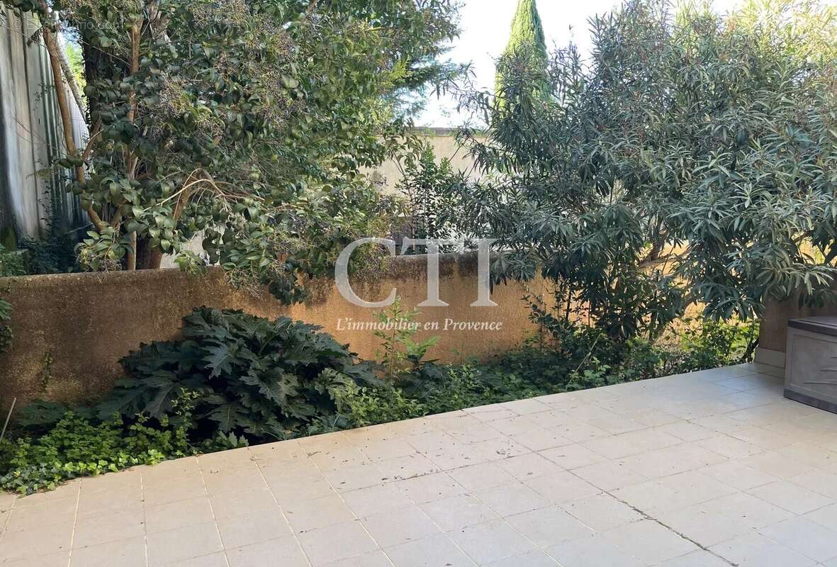 Appartement à VAISON-LA-ROMAINE