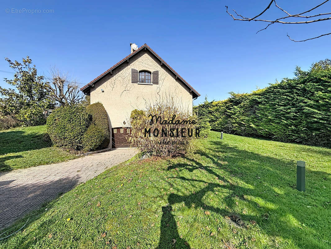 Maison à BOURGOIN-JALLIEU