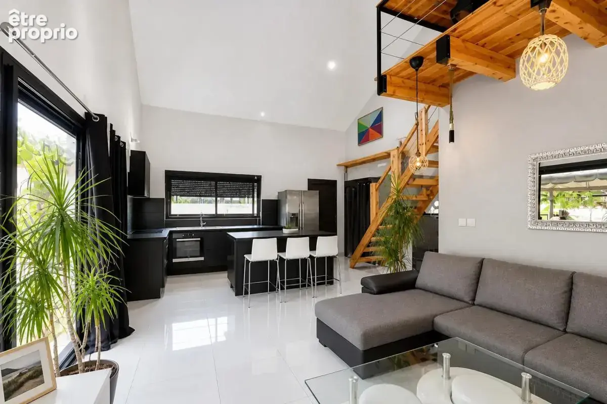 Ensemble immobilier - deux maisons louées sur un terrain 1 434m² - photo 3