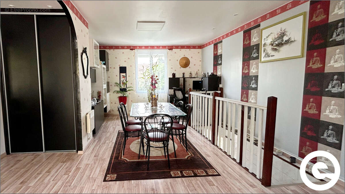 Maison 3 pièce 103 m2 véranda et jardin arboré - Saint-Martin-du-Tertre à 5 min de Sens - photo 4