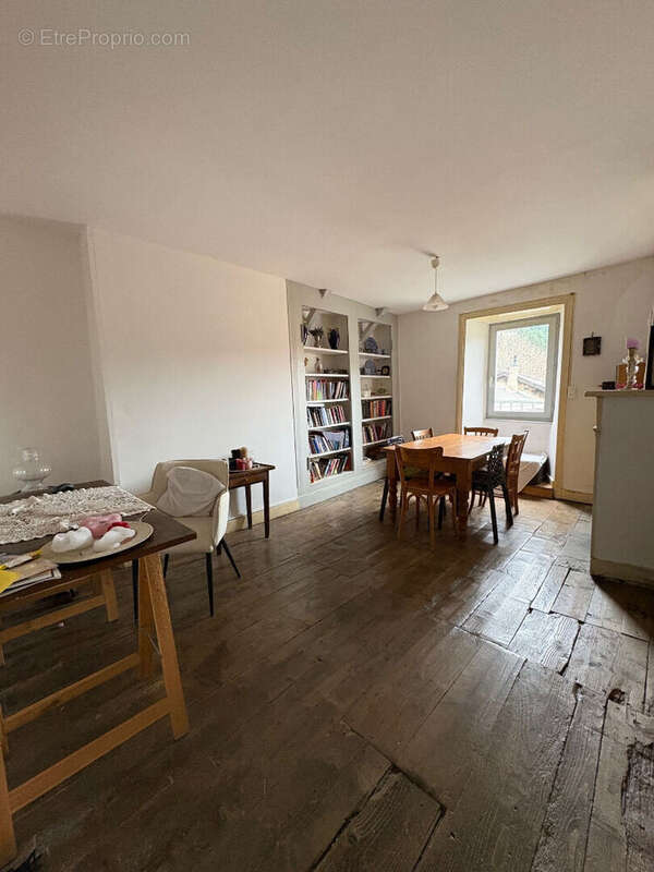 Maison à LE CHEYLARD