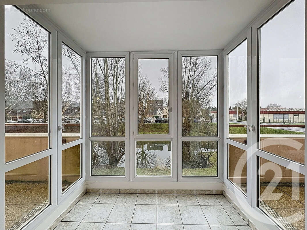 Appartement à MOISSY-CRAMAYEL