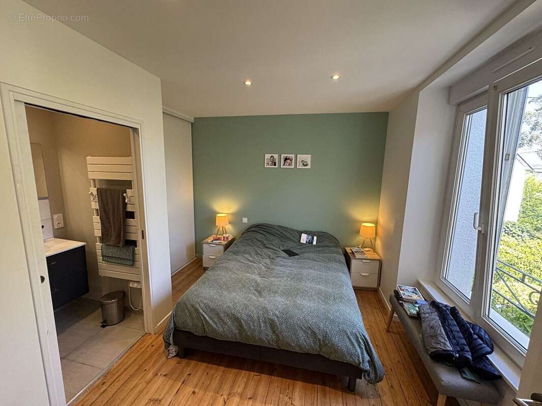 Maison à LE RELECQ-KERHUON