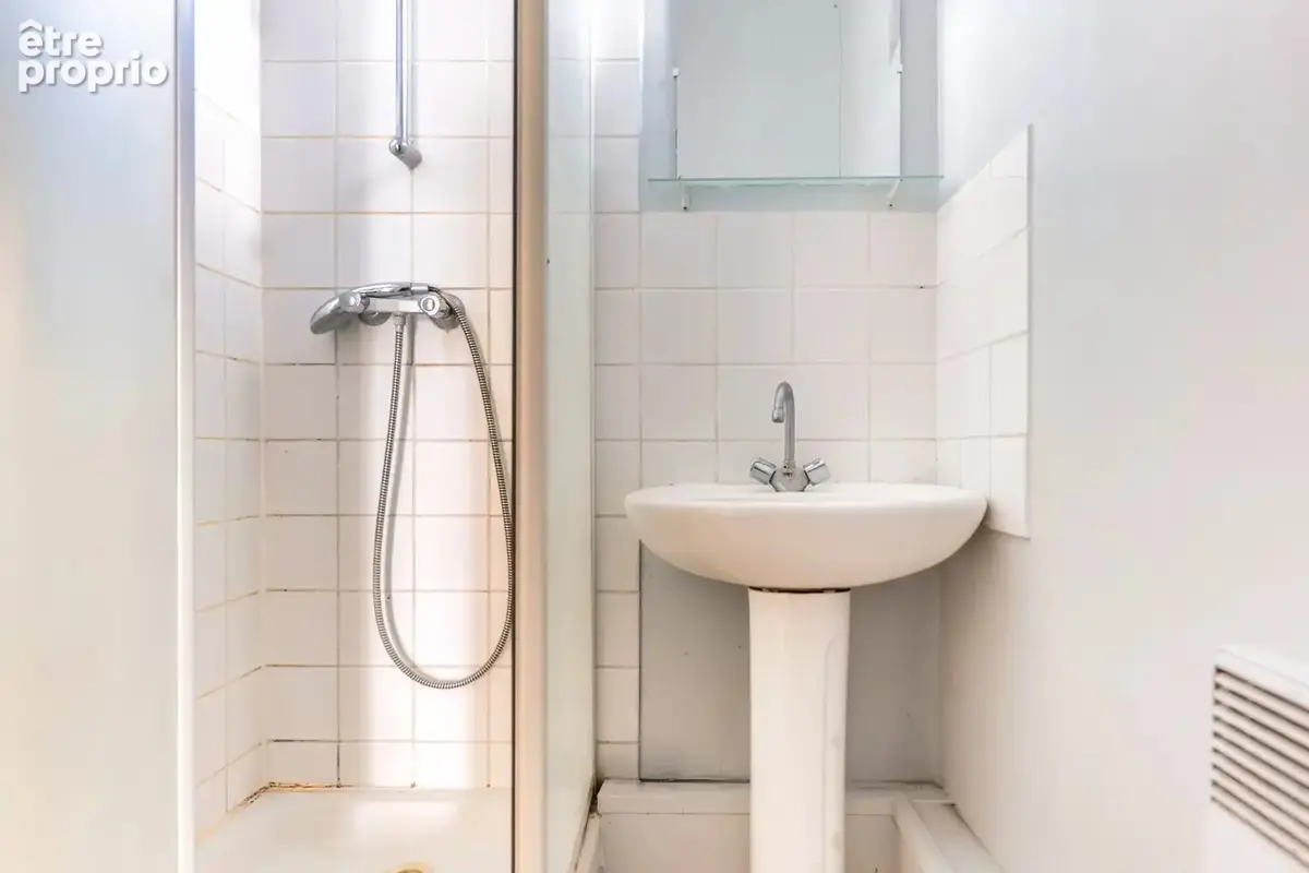 Bagnolet – 2 pièces traversant de 44,54 m² – Bel espace de vie – Ligne 11 à pied - photo 8