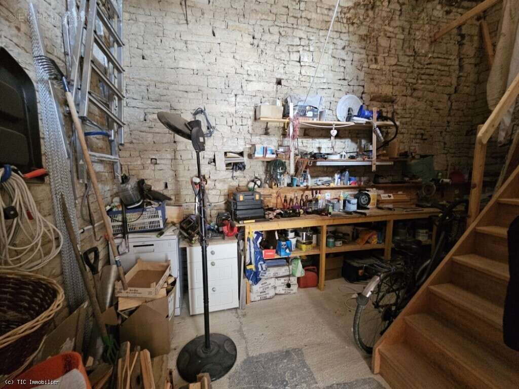 Maison à VILLEFAGNAN