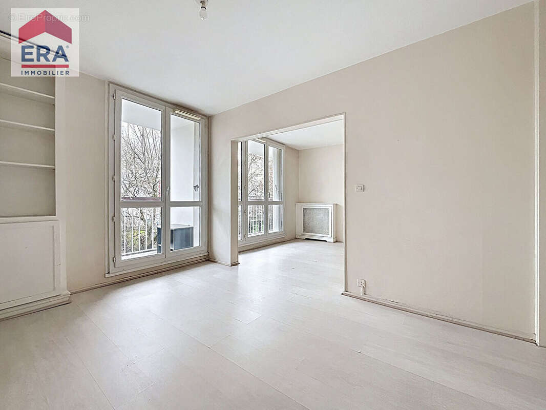 Appartement à IVRY-SUR-SEINE