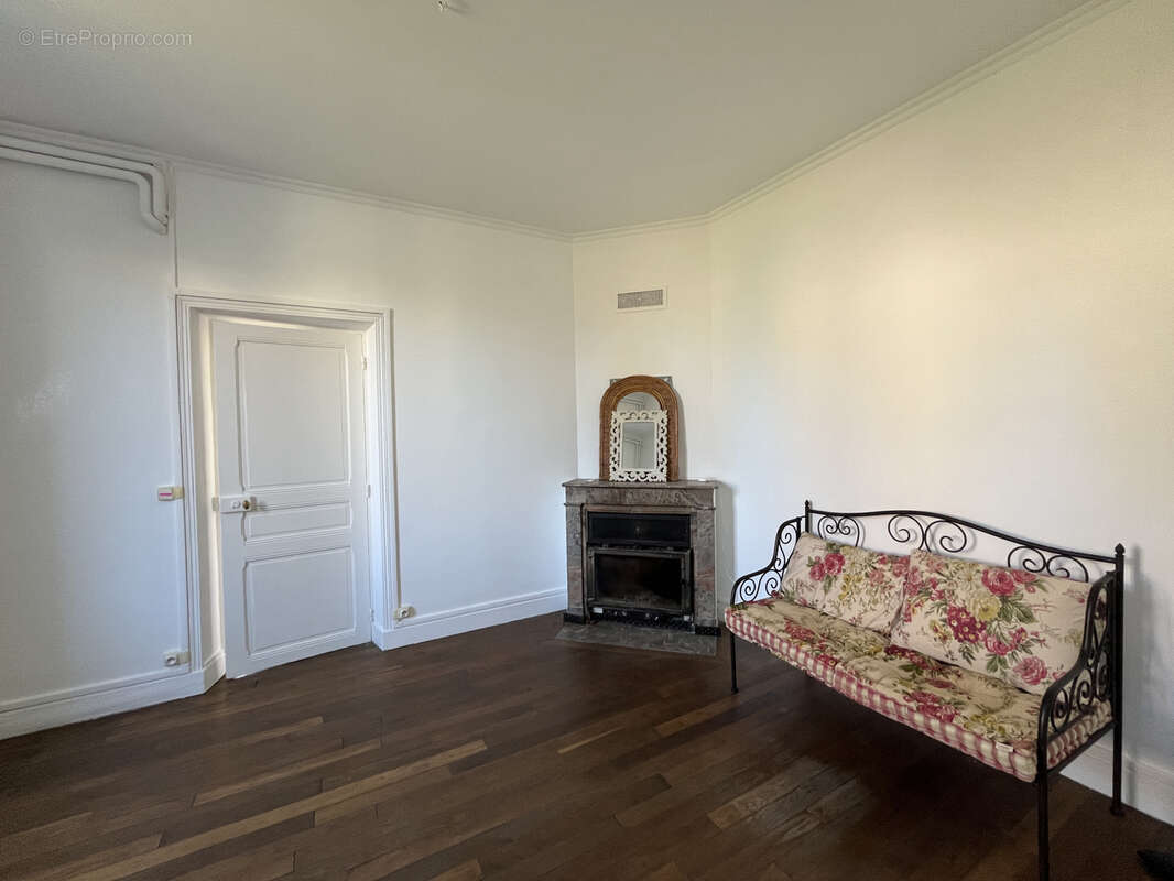 Maison à MALESHERBES