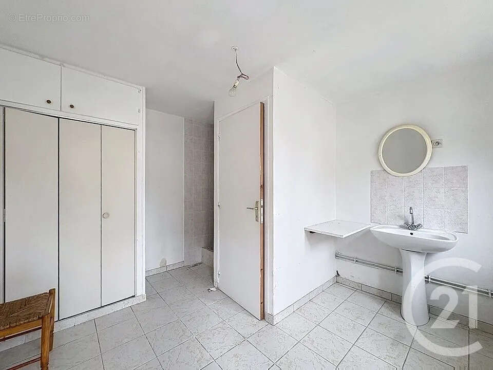 Maison à ESTISSAC