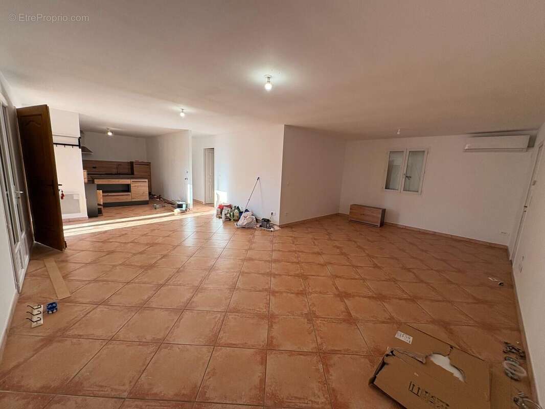 Photo 4 - Maison à LORIOL-DU-COMTAT