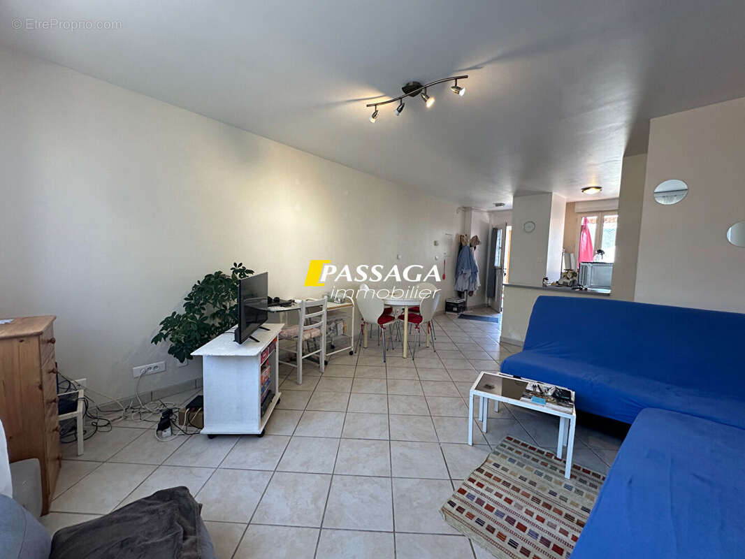 Appartement à LAISSAC