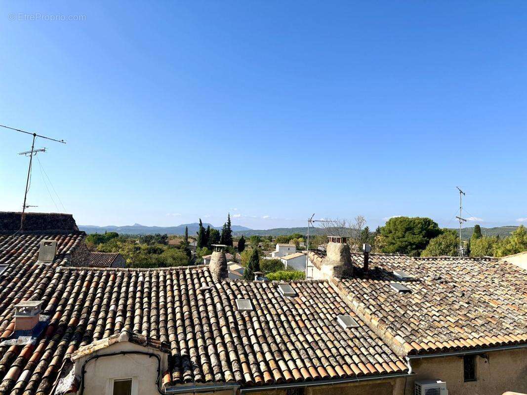 Maison à MONTPEYROUX