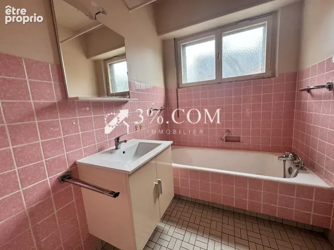 3%COM Maison à rénover avec jardin - photo 5