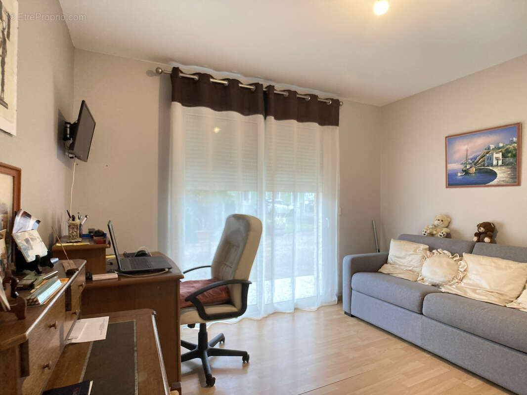 Maison à AMBARES-ET-LAGRAVE