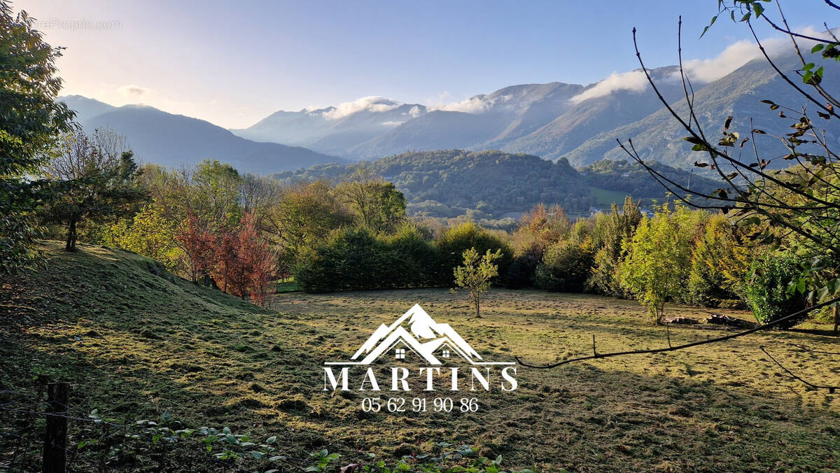 Terrain à ARGELES-GAZOST