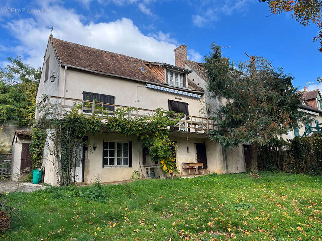 Maison à ROEZE-SUR-SARTHE