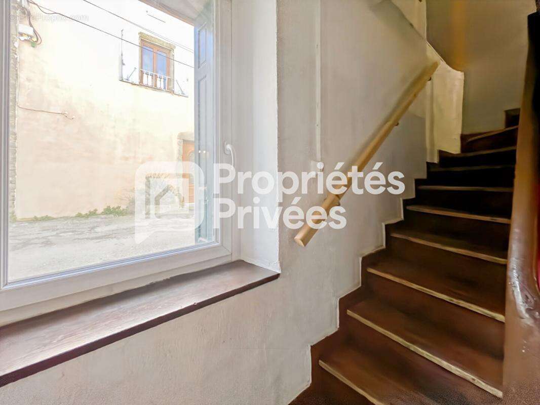 Maison à LAURE-MINERVOIS