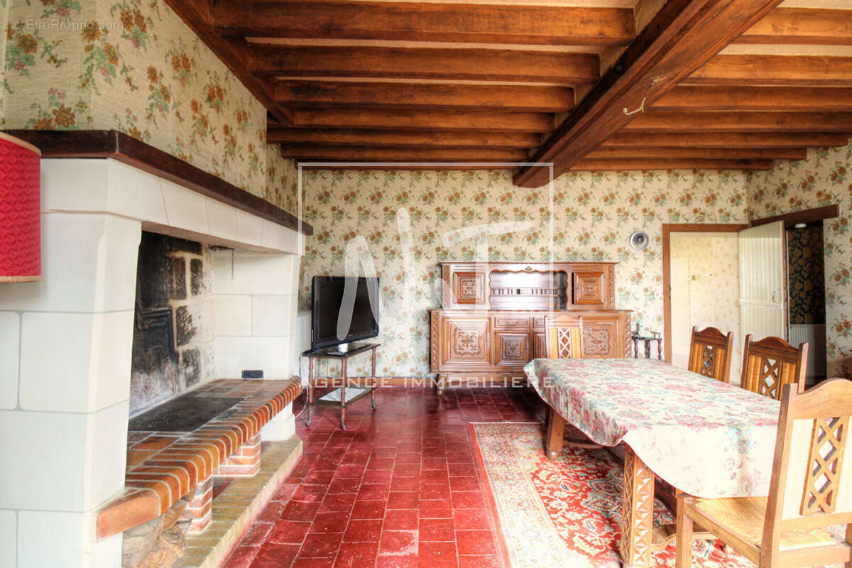 Maison à BEAUFORT-EN-VALLEE