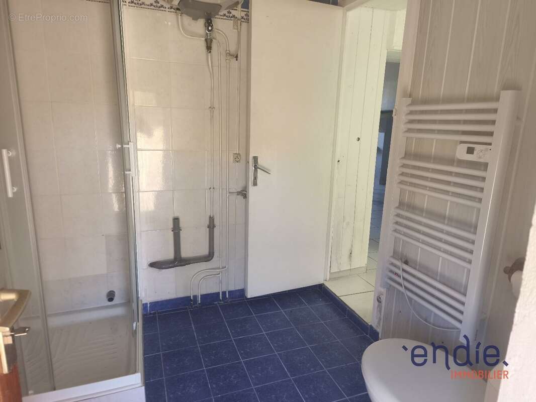 VENTE d'un ensemble immobilier à COSNE D'ALLIER - photo 18