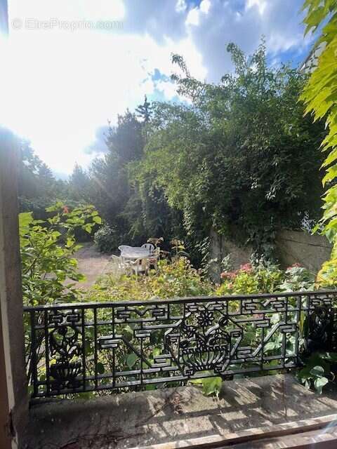 Maison à LE BLANC-MESNIL