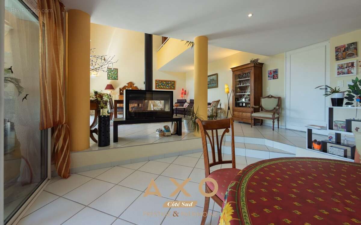 Eguilles - maison - 194 m² - t6 - piscine - terrain 1 072 m² - 1 195 000  - photo 18
