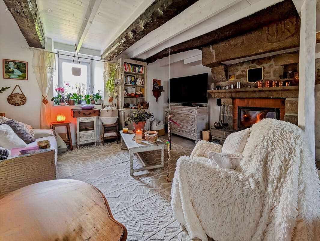 Maison à PLEINE-FOUGERES