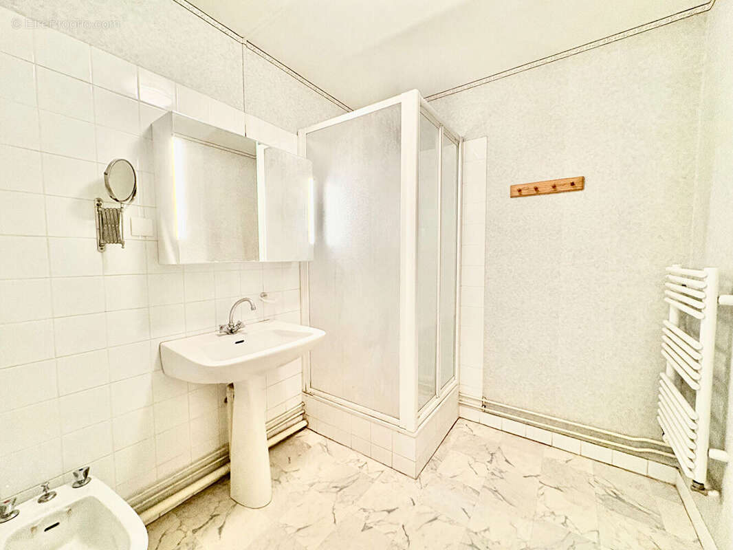 Appartement à VERRIERES-LE-BUISSON