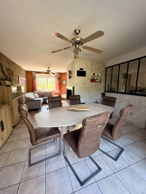 A vendre maison Guécélard - 4 chambres - double garage - belle parcelle - photo 5