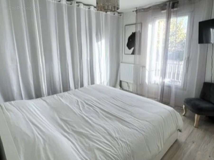 Appartement à VITRY-SUR-SEINE