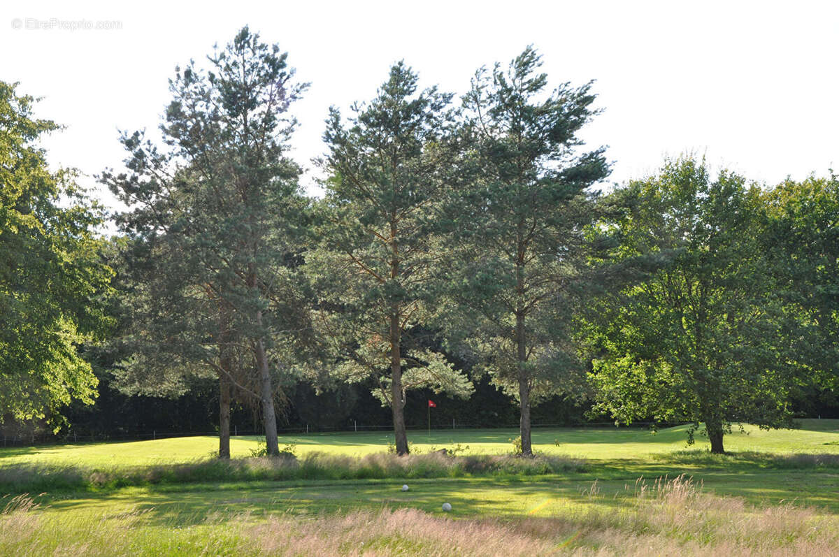 Maison à SAINT-HILAIRE-DE-GONDILLY
