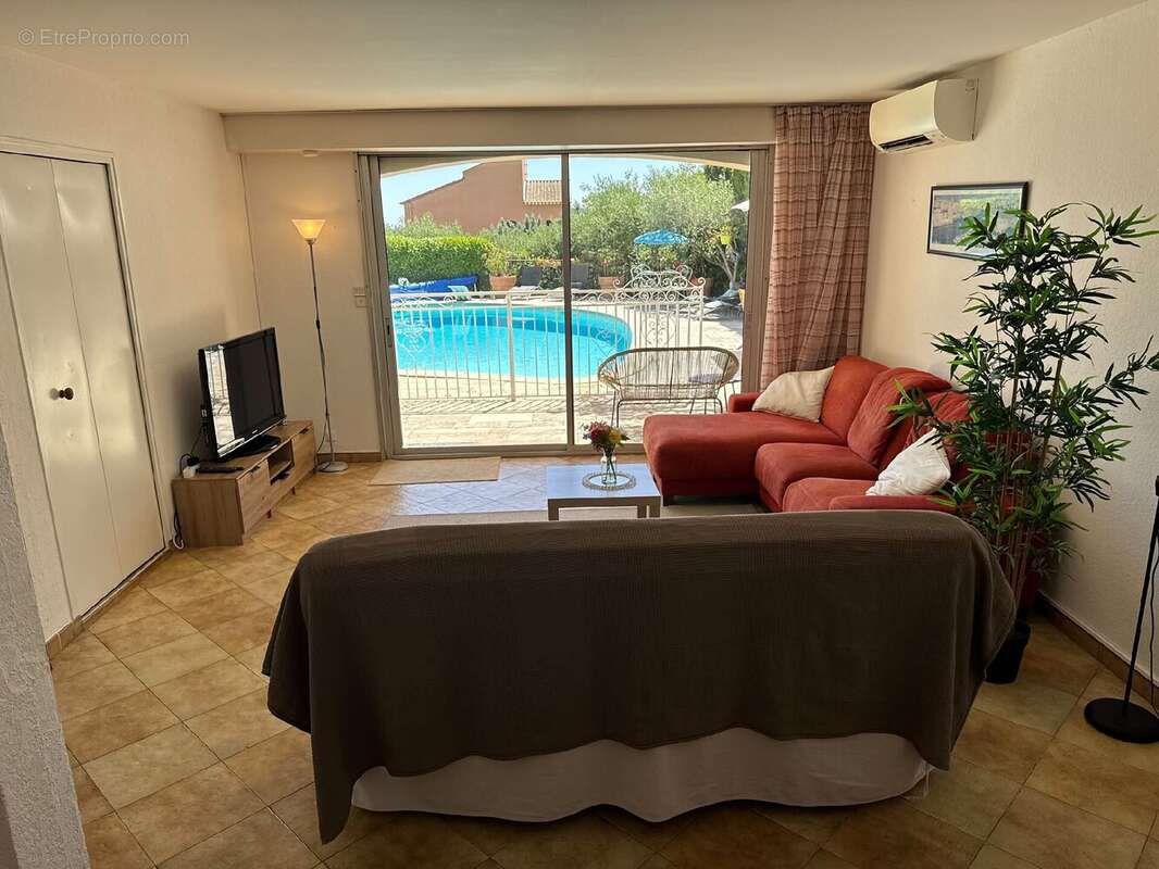 Maison 235 m² à Beaucaire  - photo 5