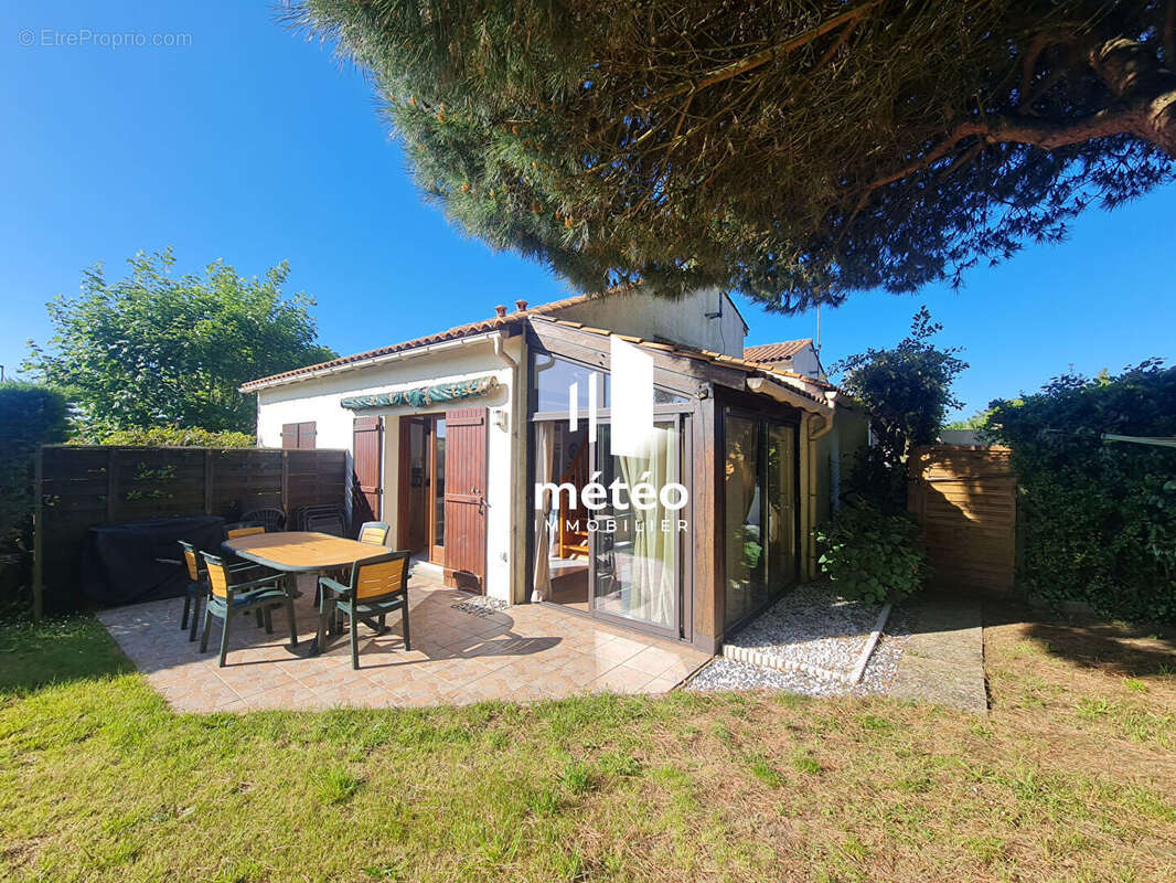 Maison à SAINT-VINCENT-SUR-JARD