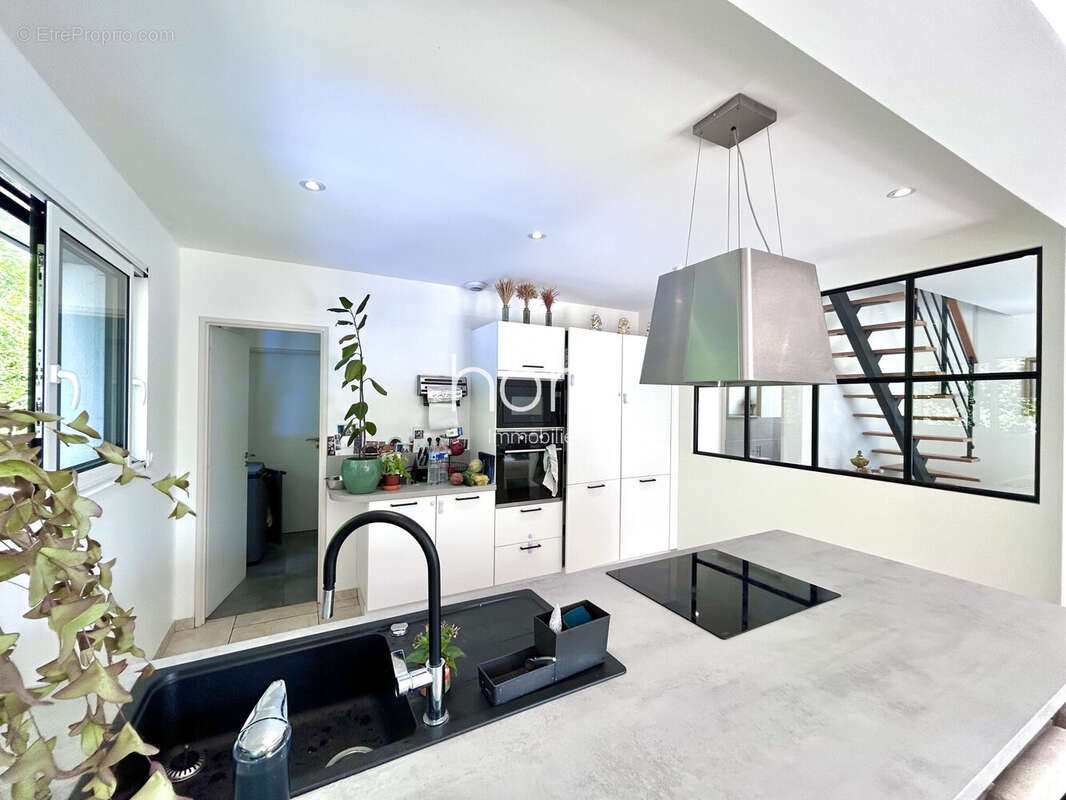 Maison 128 m² à Varaville  - photo 3
