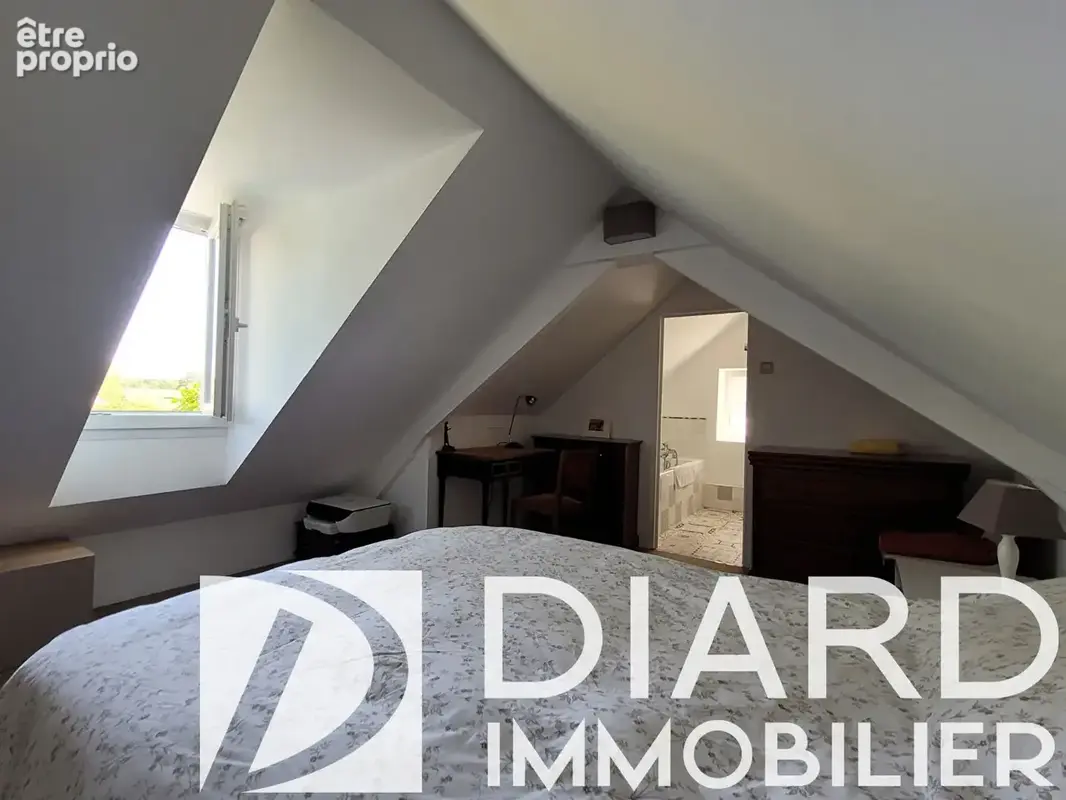 Vient d'être vendue par l'agence ! Nouveauté en exclusivité Cabinet Diard Immobilier ! Jolie maison en pierre dans le bourg de M - photo 10