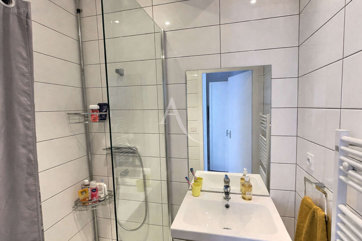 Appartement à MARSEILLE-12E