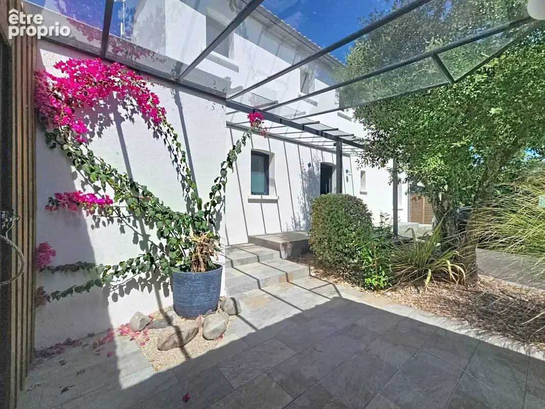 Maison 8 pièces 328 m² à vendre à L'houmeau (17137) - photo 37