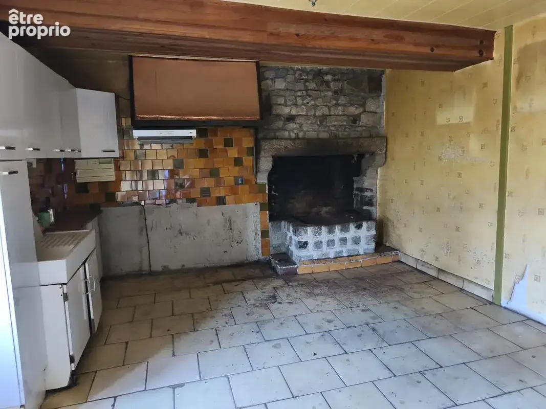 Maison 71 m² à Saint-Cyr-Du-Bailleul  - photo 2