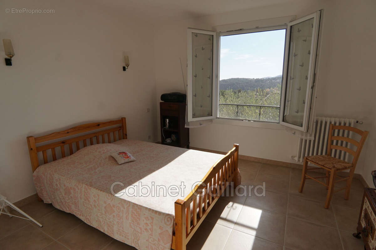 Maison à PEYMEINADE