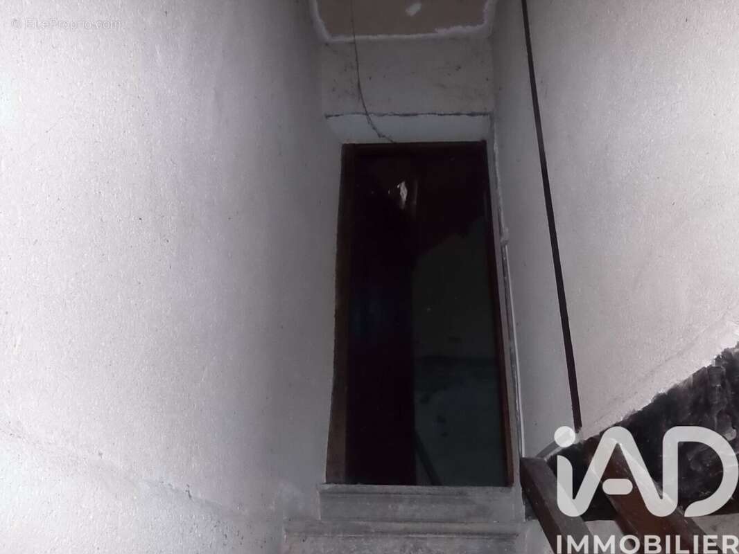 Photo 8 - Maison à CONDAT-EN-COMBRAILLE