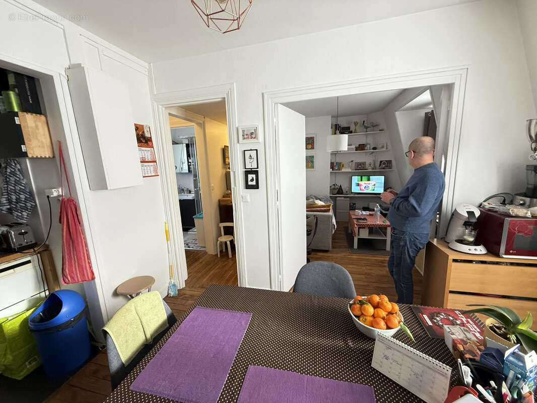 Appartement à PARIS-18E