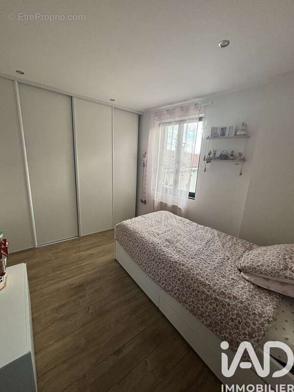 Photo 9 - Maison à SAINT-ROMAIN-EN-JAREZ