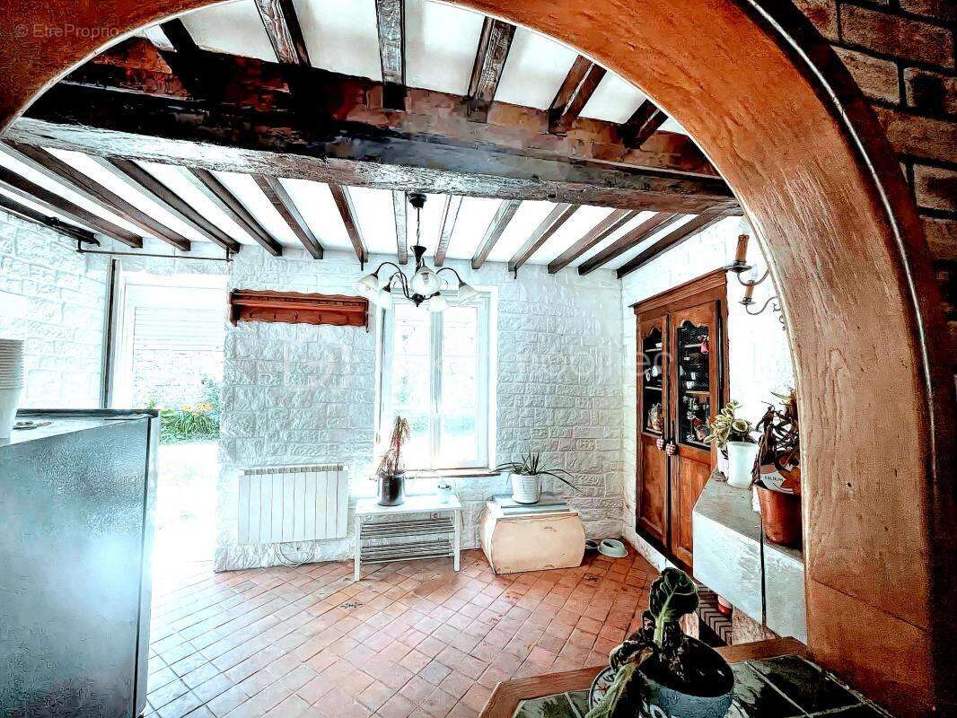 Maison à PORT-EN-BESSIN-HUPPAIN