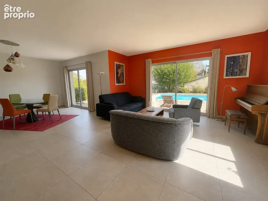 Maison 147 m² à Bourges  - photo 4