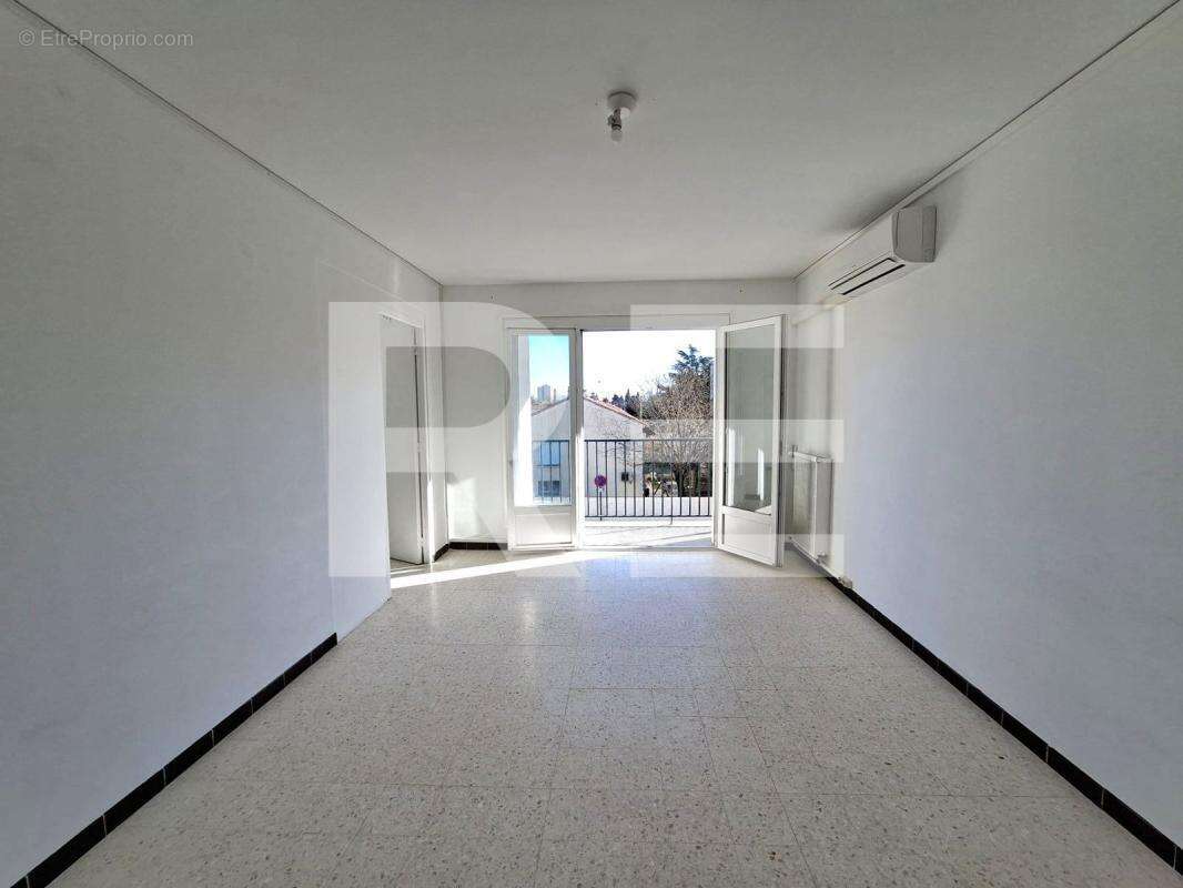 Appartement à NIMES