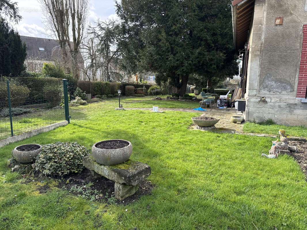 Maison à BOUCONVILLERS