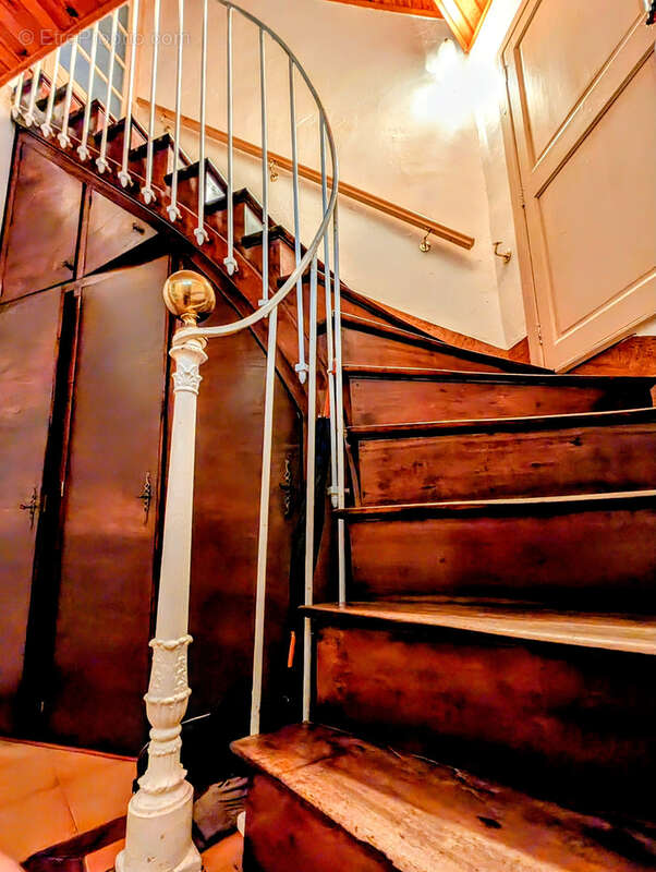 Maison à VILLEVEYRAC