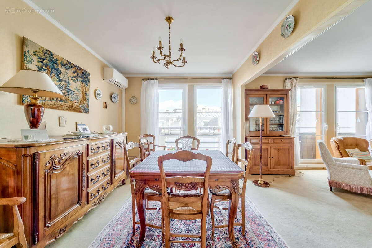 Appartement à SAINT-MANDE