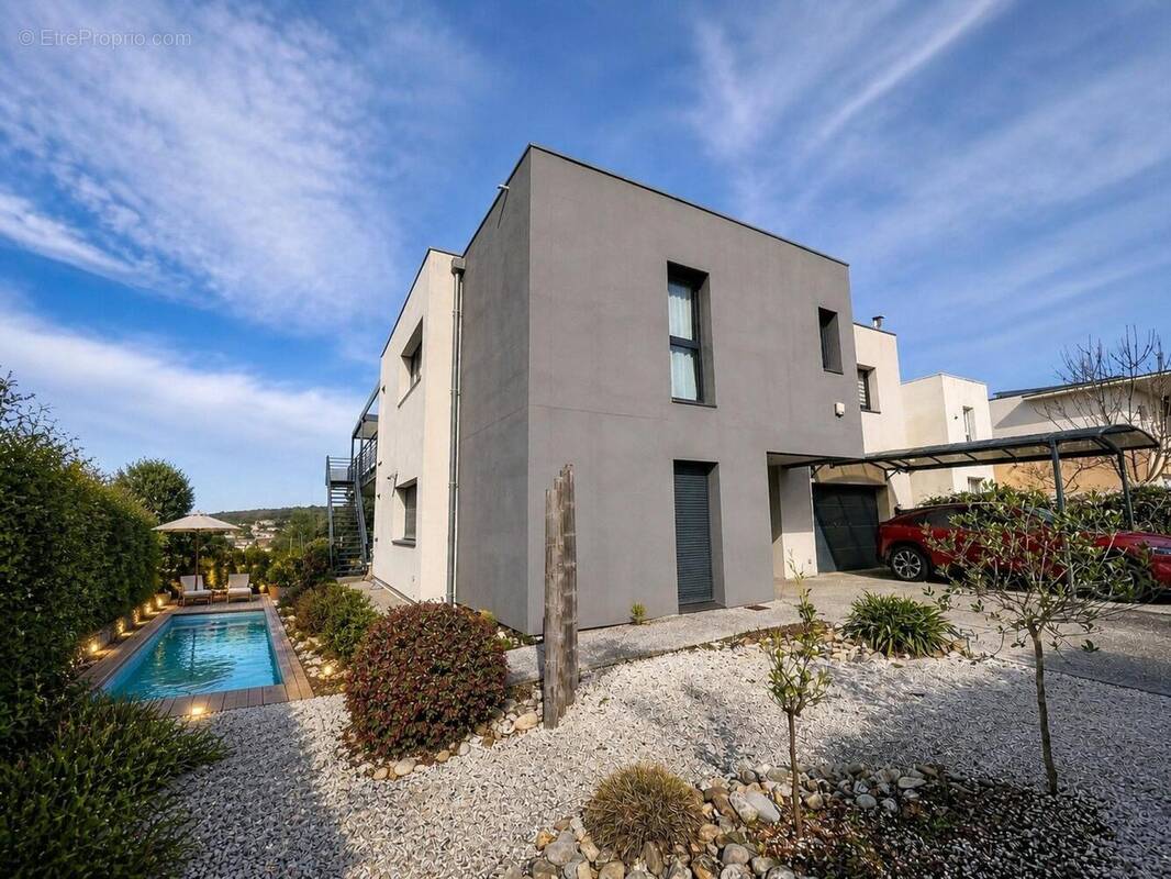 Photo 1 - Maison à JUVIGNAC